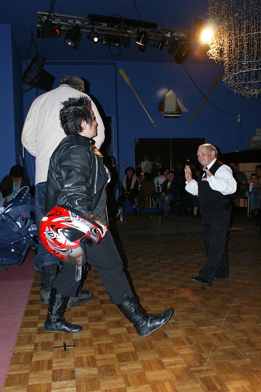 CEF 2008 Fouras bal Goules Magne et Lyre_007.JPG